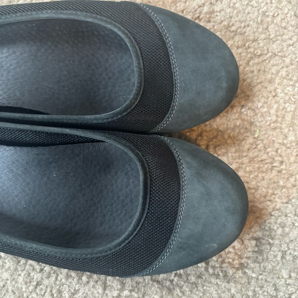 Patagonia Maha Breathe Mesh Leather Black Women's Flats - Picture 4 of 13